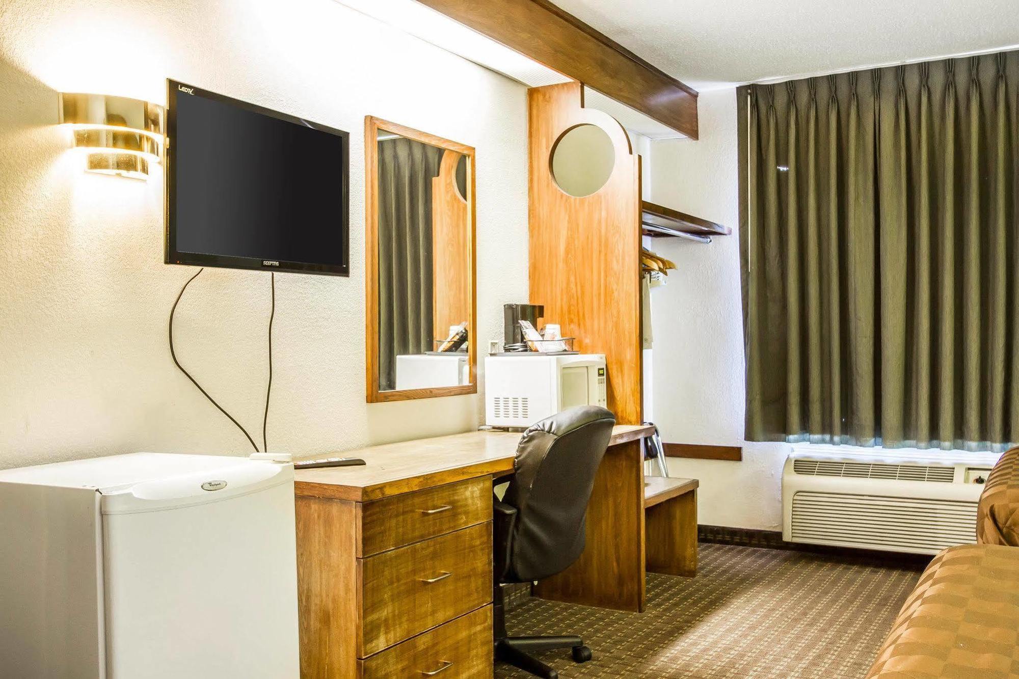 Rodeway Inn MemphisMemphis  Kültér fotó